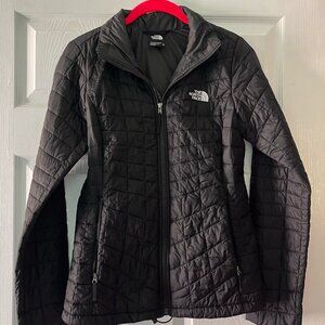 The North Face Women's Black Insulated, Quilted, Puffer Jacket